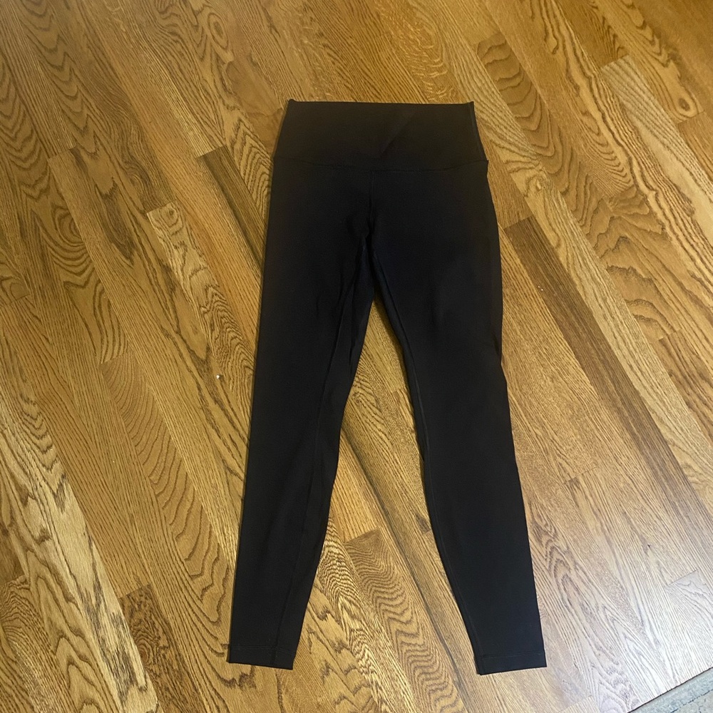 Lululemon wunder under black size 6